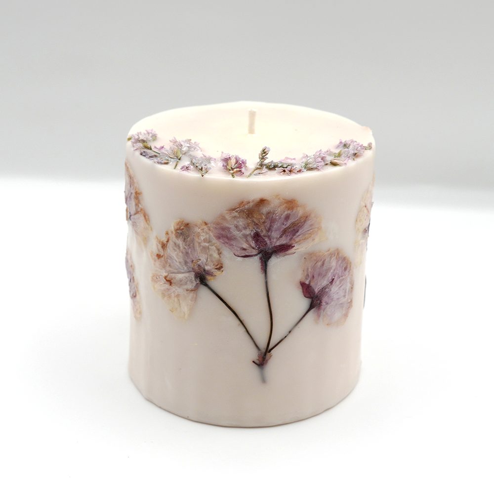 Botanical Candle with Eucalyptus Leaves – Eucalyptus & Lavender - Image 2