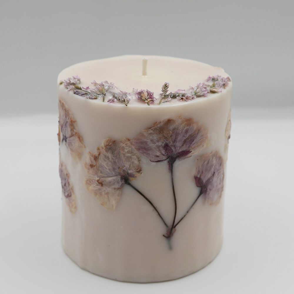 Botanical Candle with Eucalyptus Leaves – Eucalyptus & Lavender - Image 5